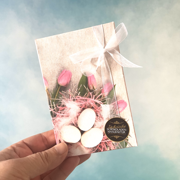 6 Trüffelpralinen in Schmuckschatulle "Pastell-Tulpe"